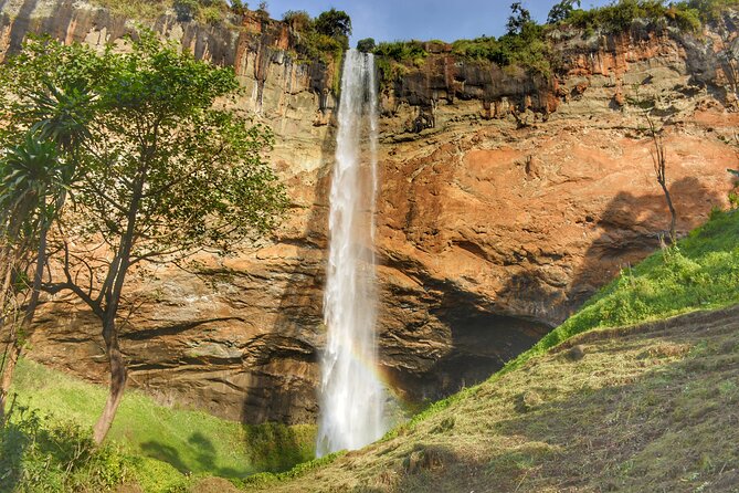 2 Sipi Falls hike and Coffee Tour Experience - Day two: three falls, village paths, and coffee