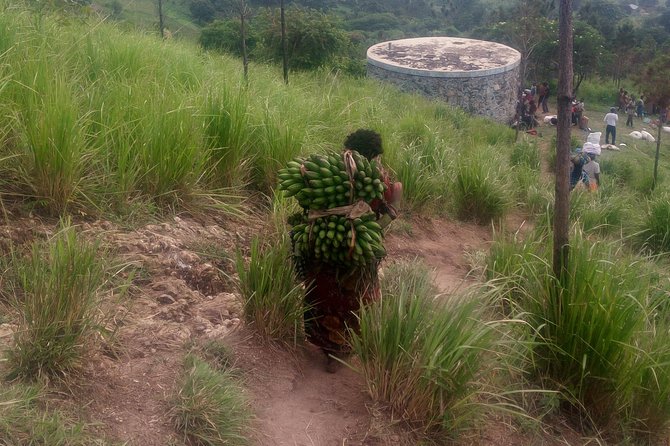 7 Days Fort Portal Culture Tour Western Uganda - Tooro royal culture and village life