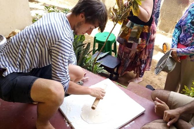 Cooking Class for Typical Ugandan Food in Kampala - Four hours of peeling, slicing, and learning