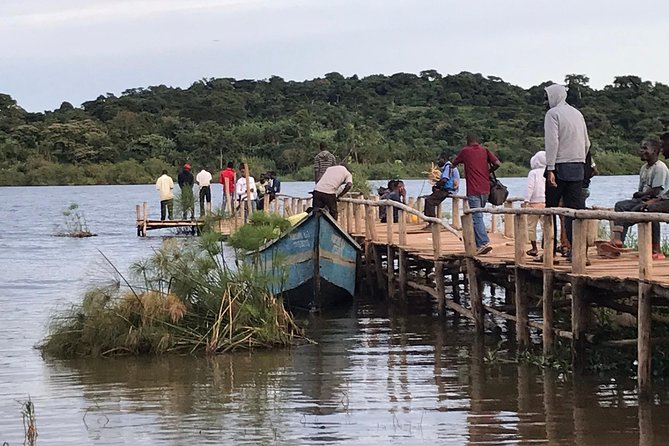 Fishing Village Food Tour & Luwombo Stop - Why a Private Group Changes the Experience