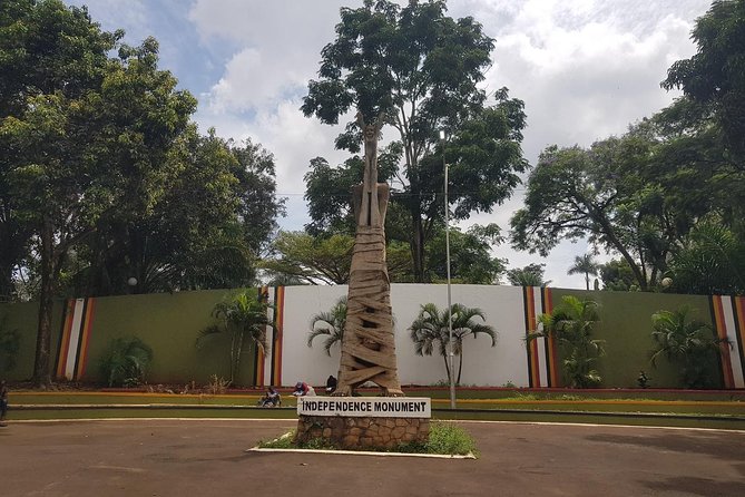 Free Female Guided Walking Tours Kampala (3 Hours) - Hindu Temple and Gaddafi Mosque