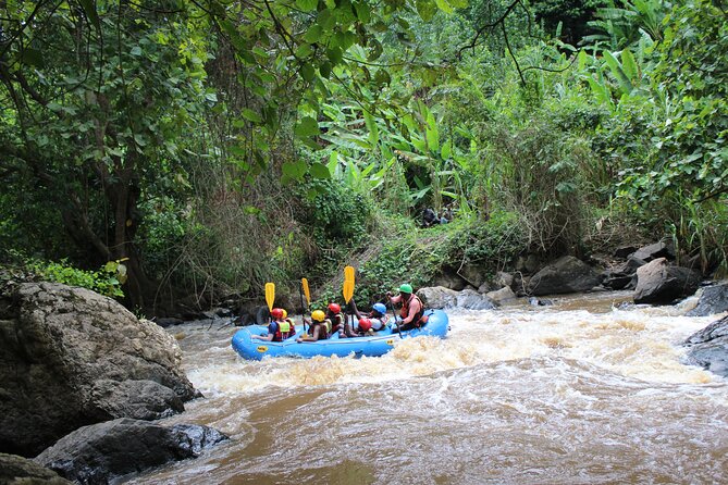 Uganda Jungle Rafting - Family participation and physical demands